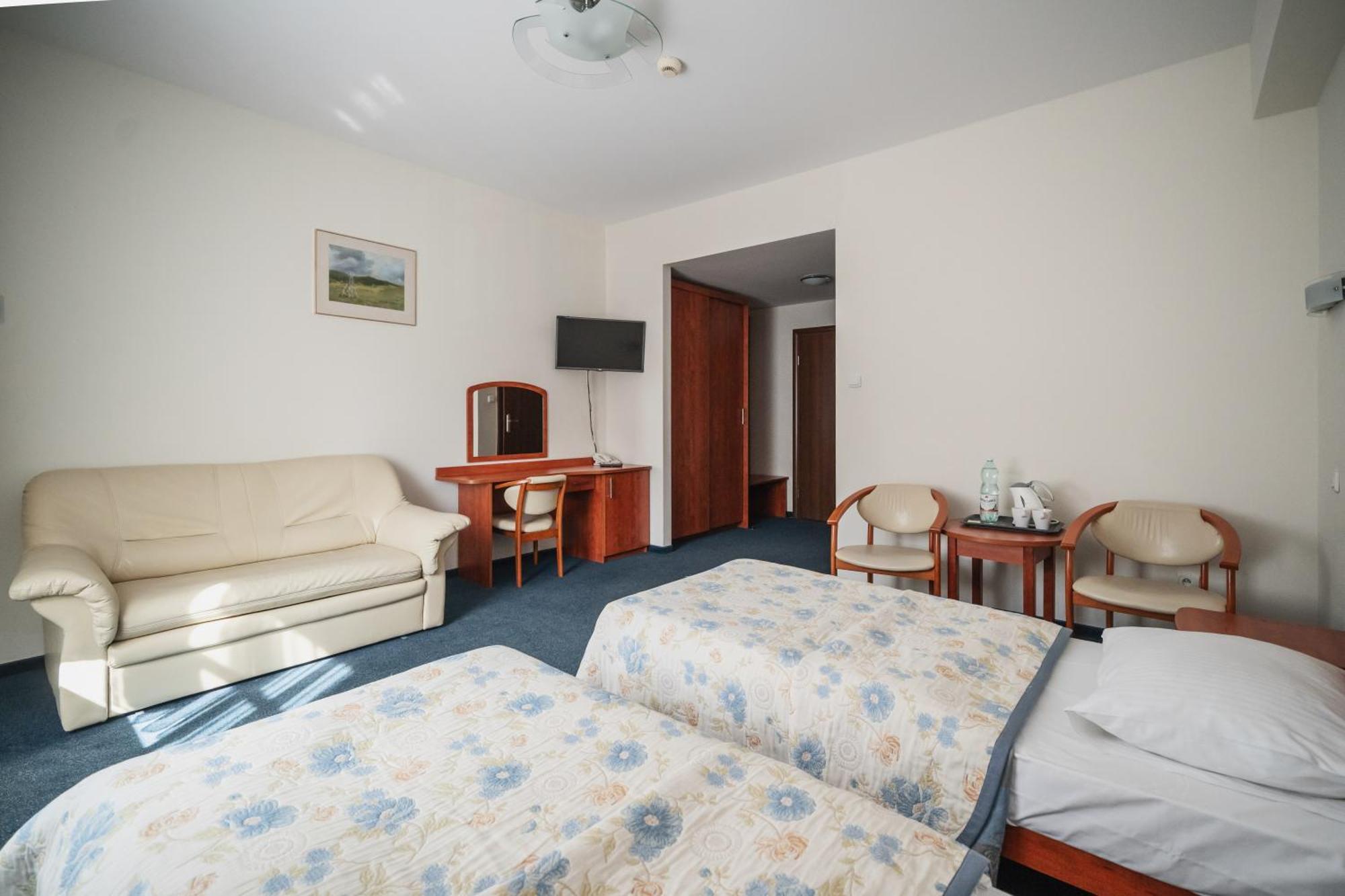 Hotel Jaworzyna Krynicka Krynica Zdroj Ngoại thất bức ảnh