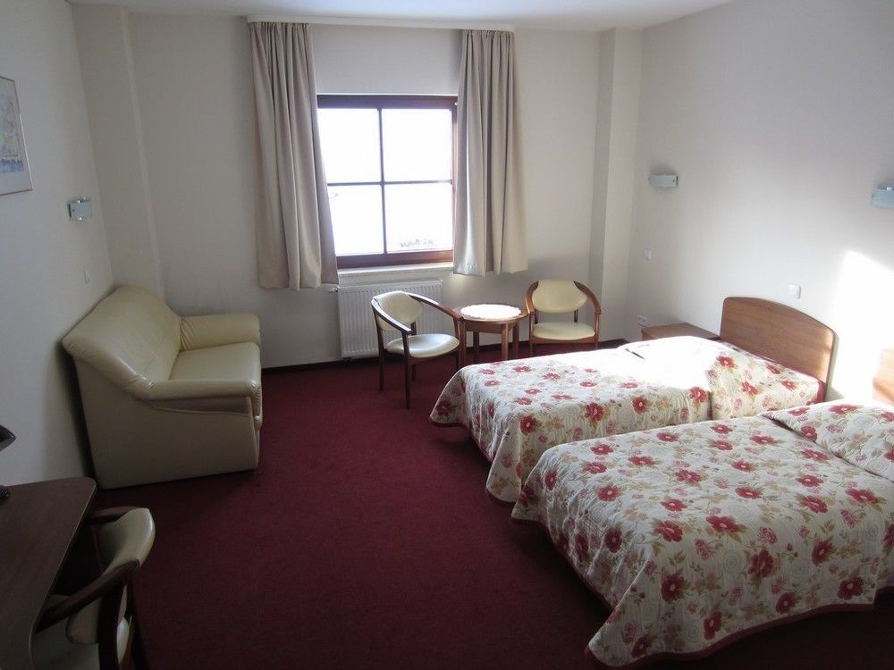 Hotel Jaworzyna Krynicka Krynica Zdroj Ngoại thất bức ảnh